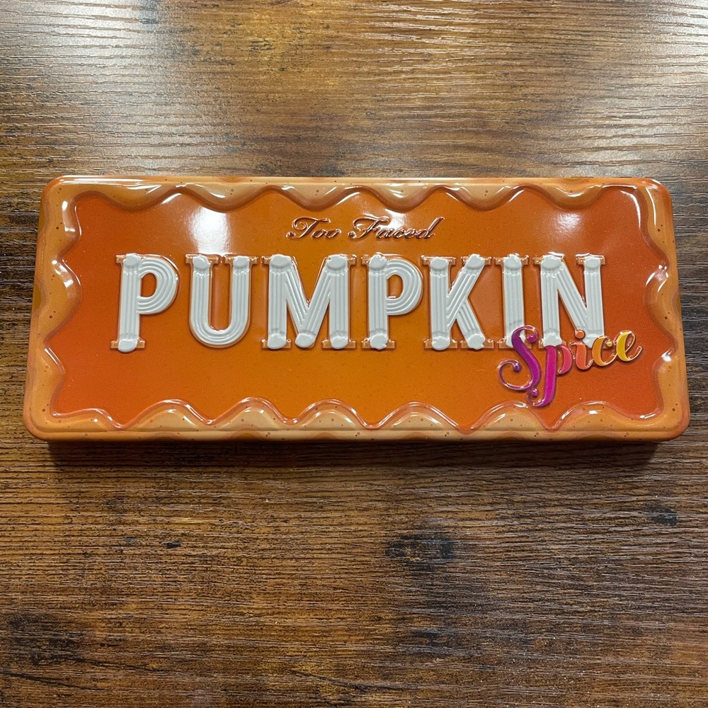 Too Faced Pumpkin Spice Palette